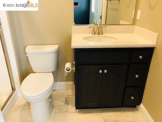 2217 Via Cavallo, Oakdale, California 95361