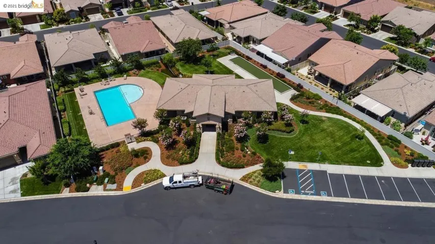 2217 Via Cavallo, Oakdale, California 95361