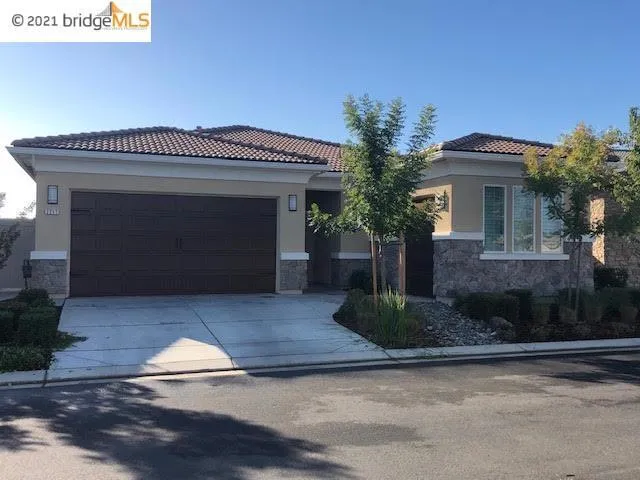 2217 Via Cavallo, Oakdale, California 95361
