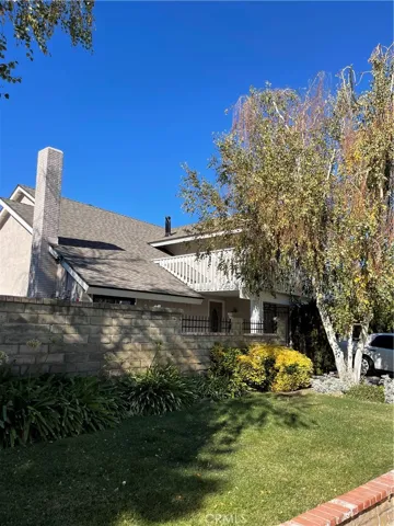 25437 Via Dona Christa, Valencia, California 91355