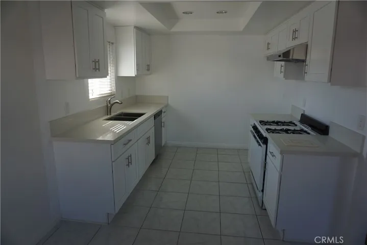 3880 W 182nd Street, Torrance, California 90504