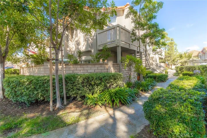 28954 Canyon Lake Drive 44, Lake Forest, California 92679