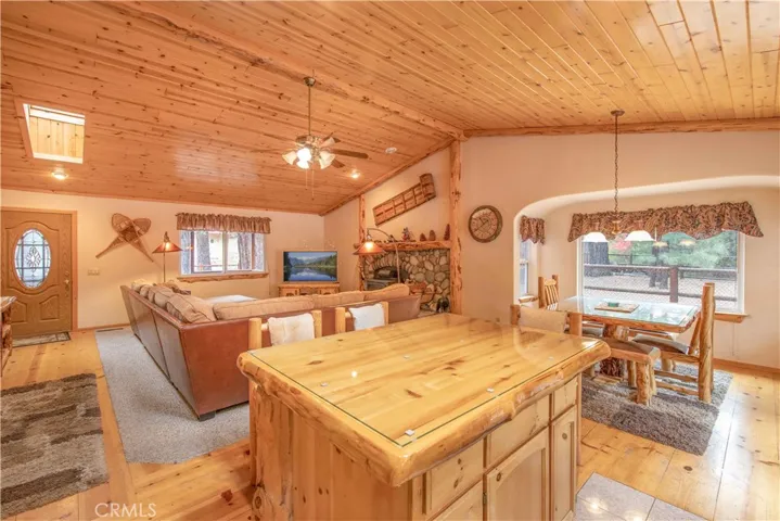 41821 Garstin Drive, Big Bear, California 92315