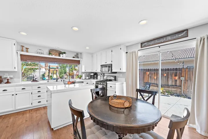 31750 Monique Circle, Temecula, California 92591