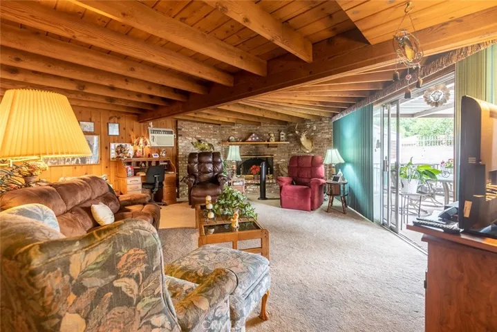 1029 N Acacia Ave, Rialto, California 92376