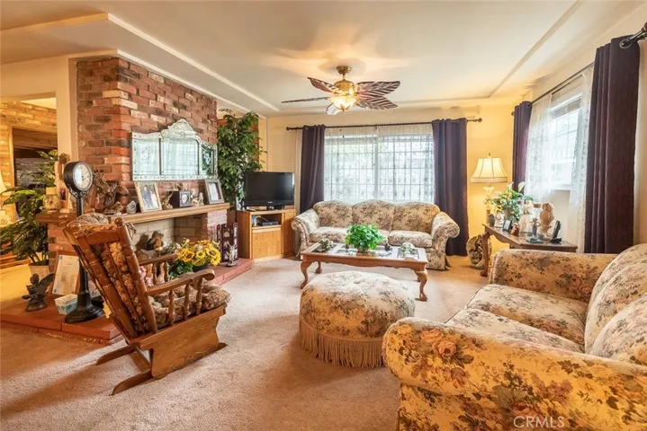 1029 N Acacia Ave, Rialto, California 92376