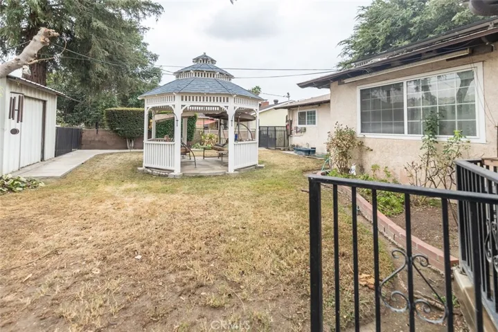 1029 N Acacia Ave, Rialto, California 92376