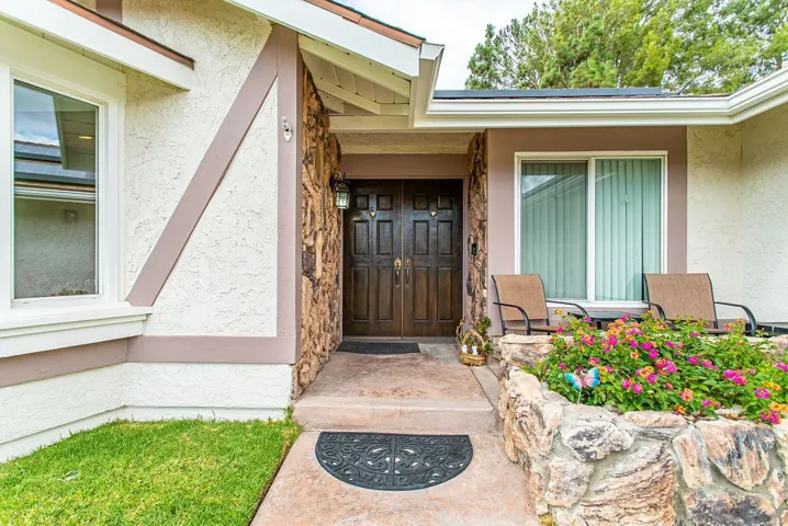 20741 Dan Court, Saugus, California 91350