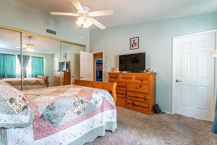 20741 Dan Court, Saugus, California 91350