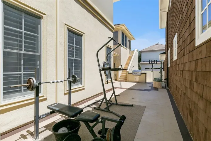 26 Long Bay Drive, Newport Beach, California 92660