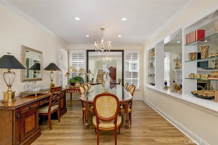 26 Long Bay Drive, Newport Beach, California 92660