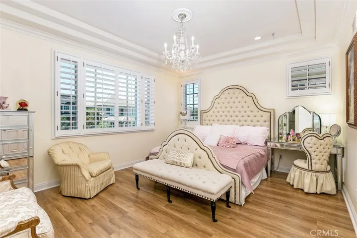 26 Long Bay Drive, Newport Beach, California 92660