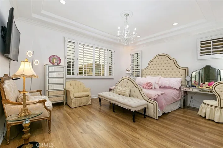 26 Long Bay Drive, Newport Beach, California 92660