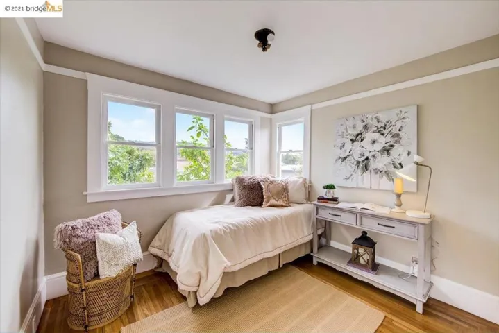 5414 Hillen Dr, Oakland, California 94619