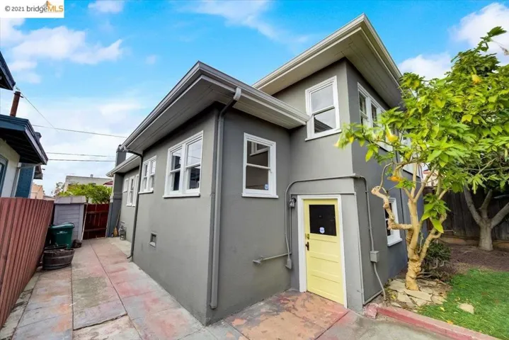5414 Hillen Dr, Oakland, California 94619