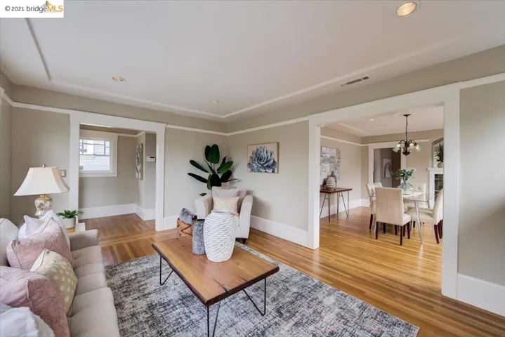 5414 Hillen Dr, Oakland, California 94619