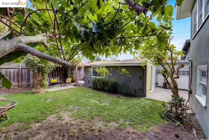5414 Hillen Dr, Oakland, California 94619