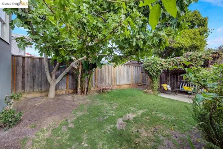 5414 Hillen Dr, Oakland, California 94619