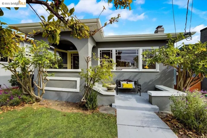5414 Hillen Dr, Oakland, California 94619