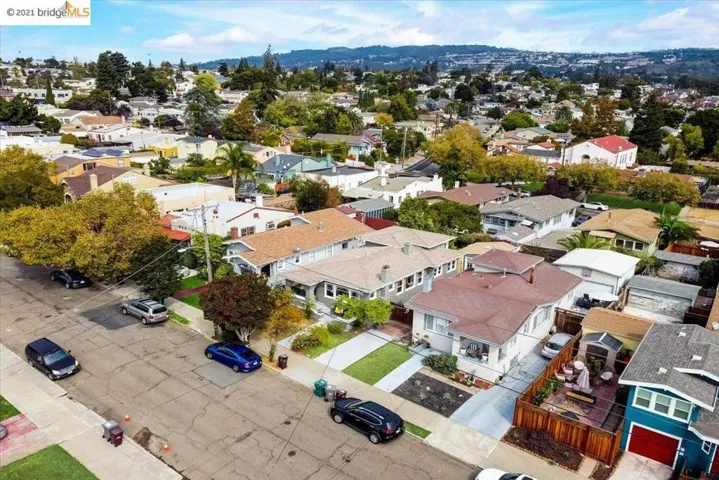 5414 Hillen Dr, Oakland, California 94619