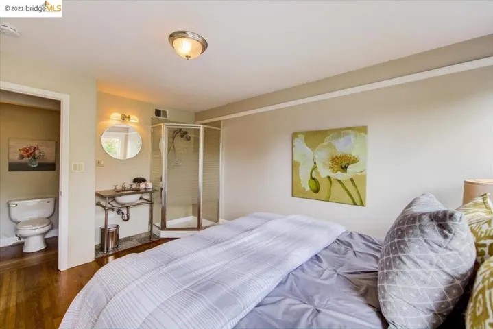 5414 Hillen Dr, Oakland, California 94619