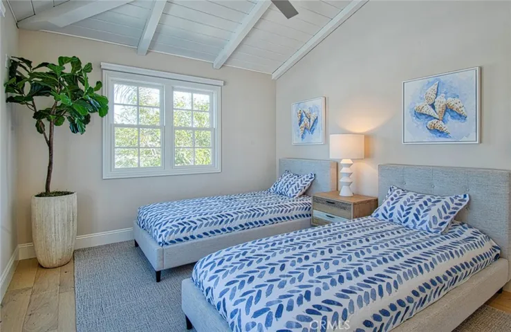 5301 River Avenue, Newport Beach, California 92663