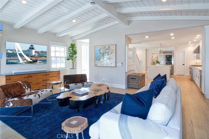 5301 River Avenue, Newport Beach, California 92663