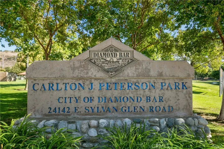 Walk to Peterson Park