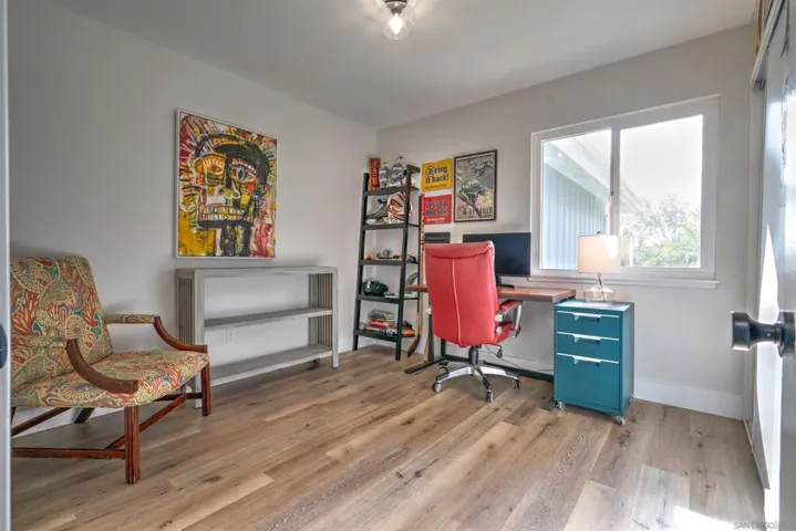 3748 Governor Dr, San Diego, California 92122