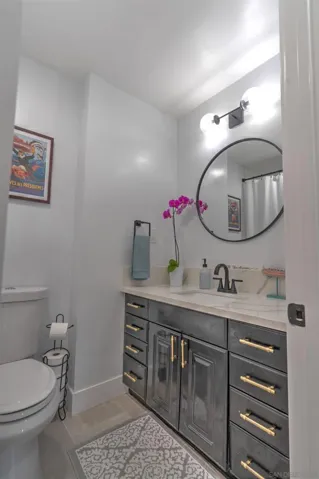 3748 Governor Dr, San Diego, California 92122