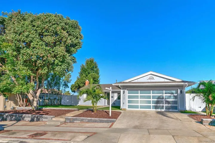 3748 Governor Dr, San Diego, California 92122