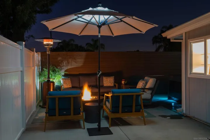3748 Governor Dr, San Diego, California 92122
