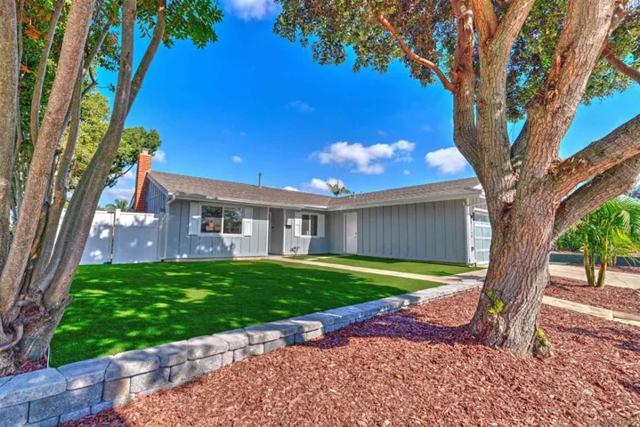 3748 Governor Dr, San Diego, California 92122
