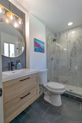 3748 Governor Dr, San Diego, California 92122