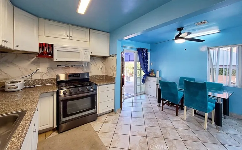 2242 S Parton Street, Santa Ana, California 92707