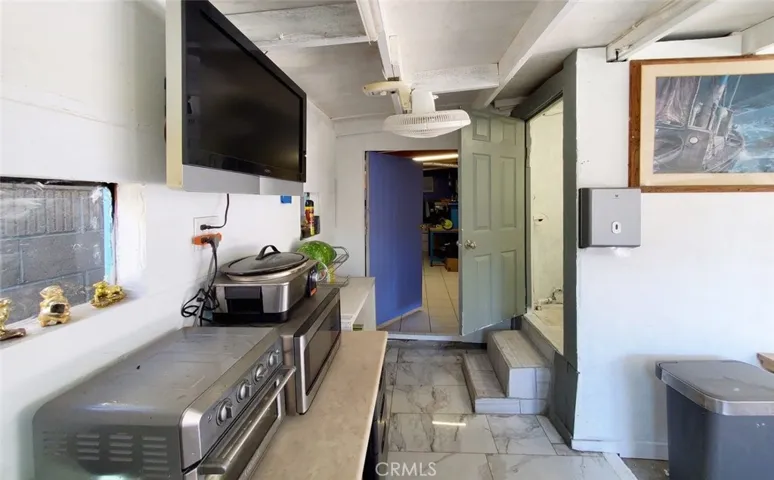 2242 S Parton Street, Santa Ana, California 92707