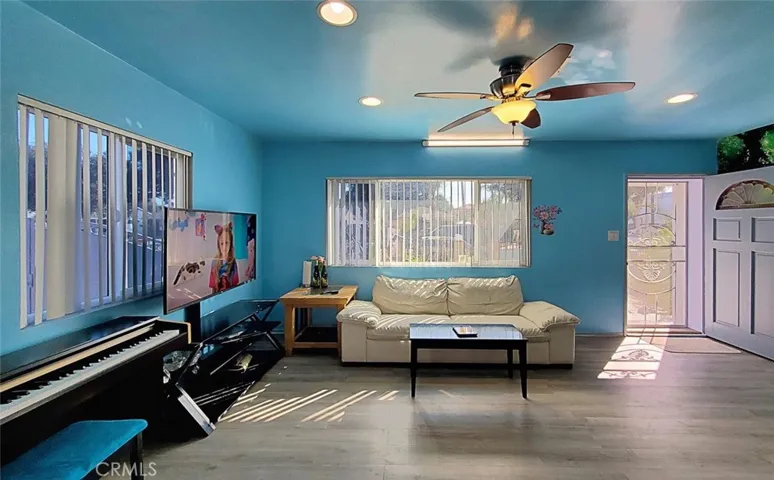 2242 S Parton Street, Santa Ana, California 92707