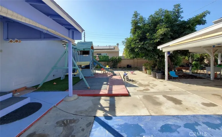 2242 S Parton Street, Santa Ana, California 92707