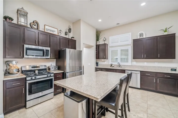 36374 Straightaway Drive, Beaumont, California 92223