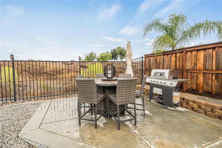 36374 Straightaway Drive, Beaumont, California 92223