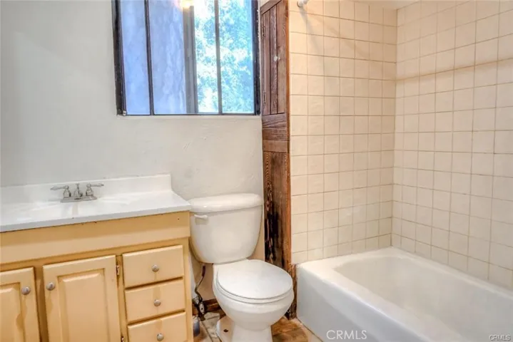 22832 Waters Drive, Crestline, California 92325