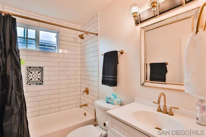 1810 Thelborn Way, San Diego, California 92154