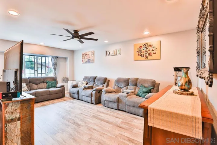 1810 Thelborn Way, San Diego, California 92154