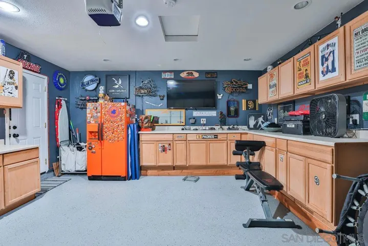 1810 Thelborn Way, San Diego, California 92154