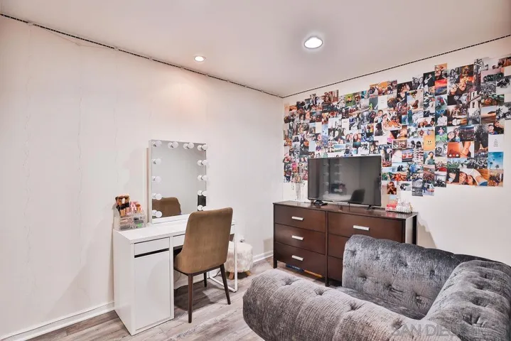 1810 Thelborn Way, San Diego, California 92154