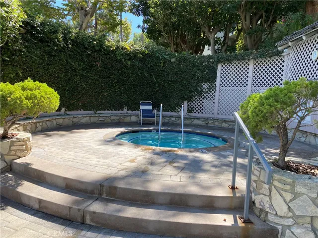 Hot Tub 

