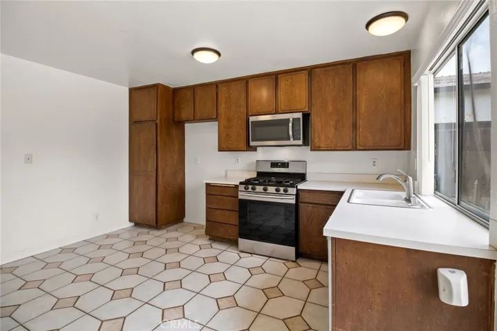 26591 Via Cuervo, Mission Viejo, California 92691