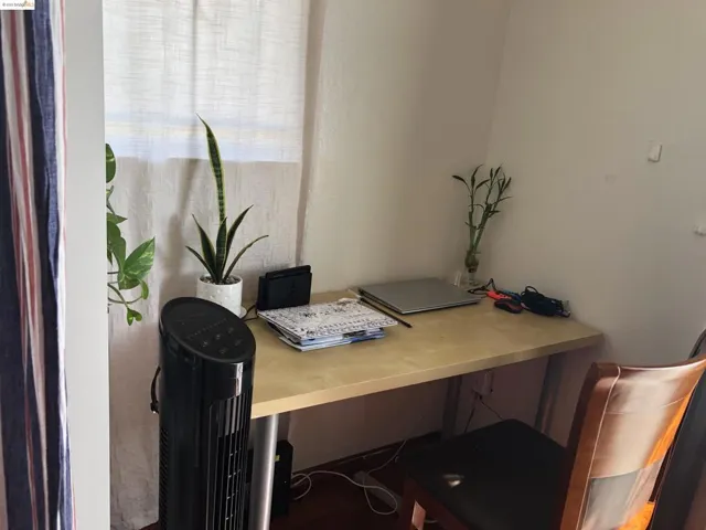 3909 Midvale Ave., Oakland, California 94602-3946