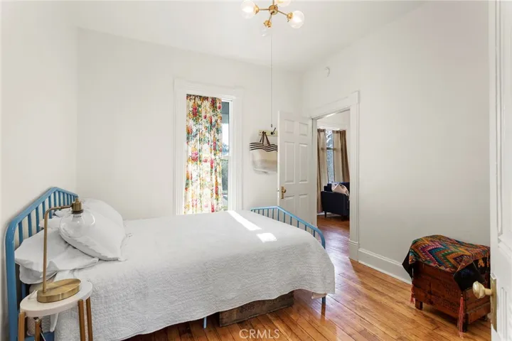 421 La Verne Street, Redlands, California 92373