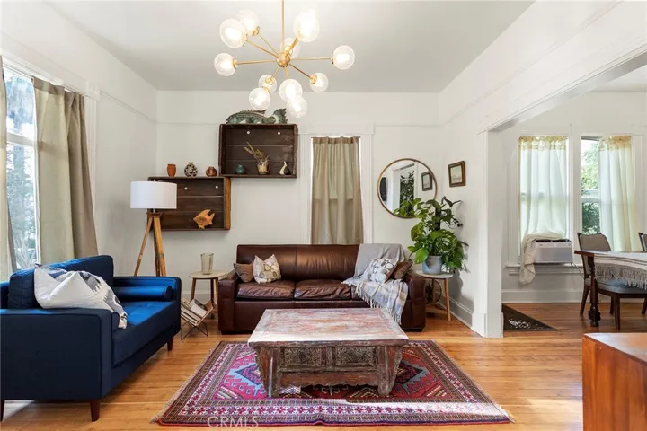 421 La Verne Street, Redlands, California 92373